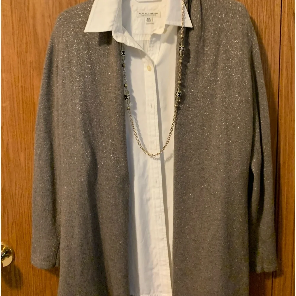 Cardigan - Picture 1 of 10